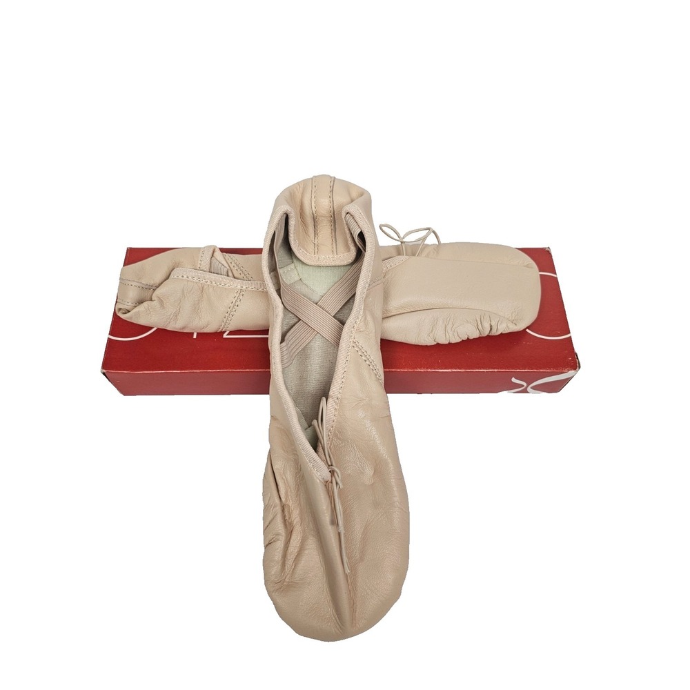 NEW Capezio Juliet Ballet Slippers Split‎ Sole Canvas Pink 2027A Size 9.5 M